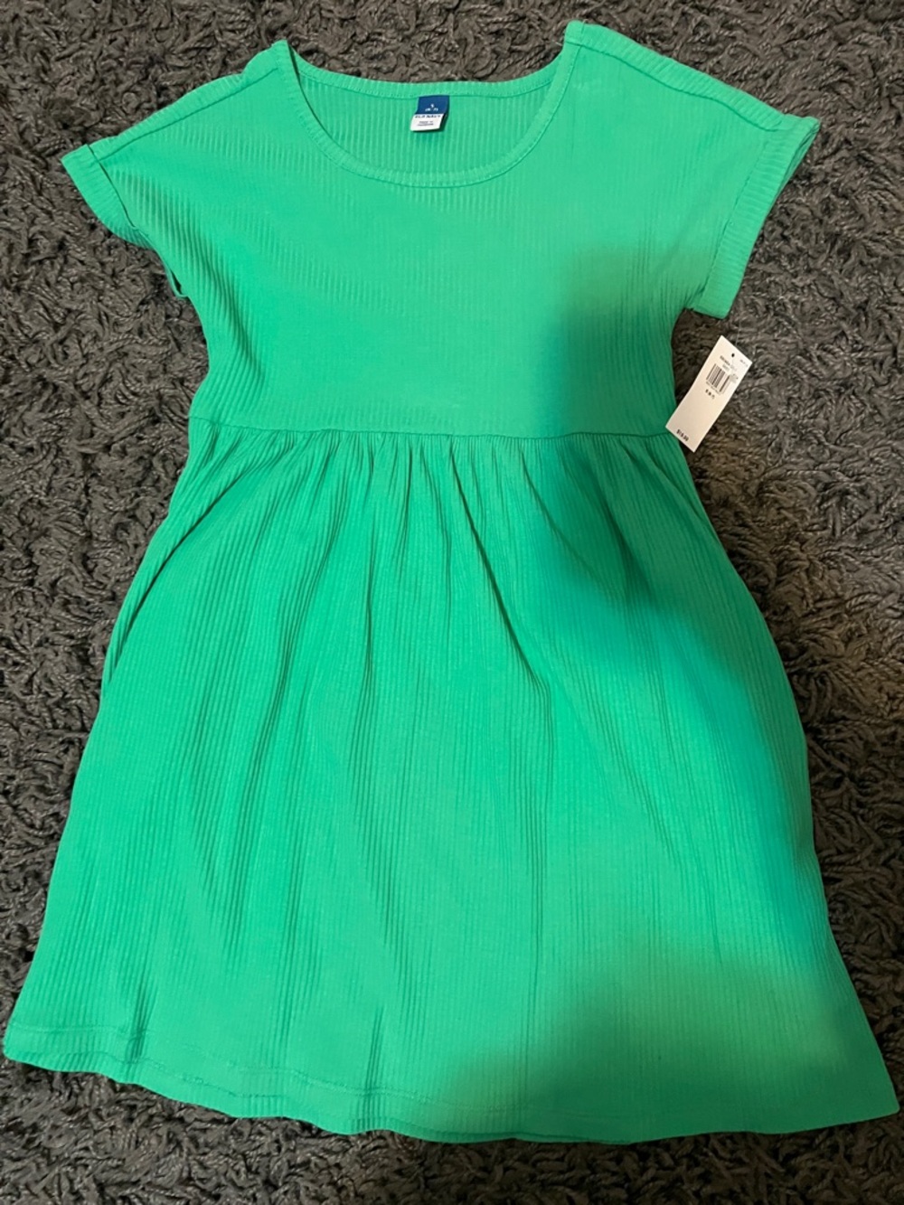 Old Navy Bright Green Ribbed Short-Sleeve Knit Dress with pockets